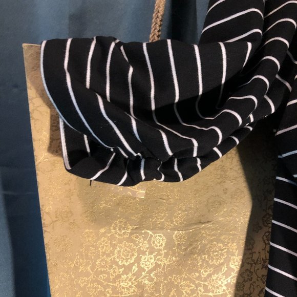 Torrid Pin Striped Jacket. (Torrid Tub). - Picture 5 of 8